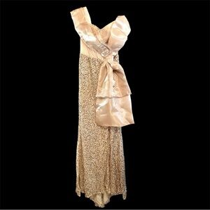 Gold Nude Sequin Evening Gown Formal NWOT
